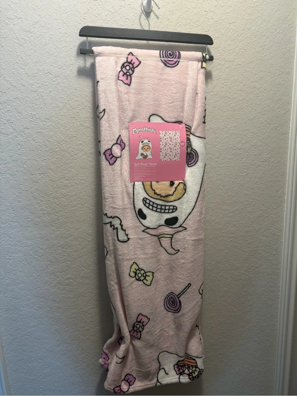 Monchhichi Halloween blanket
